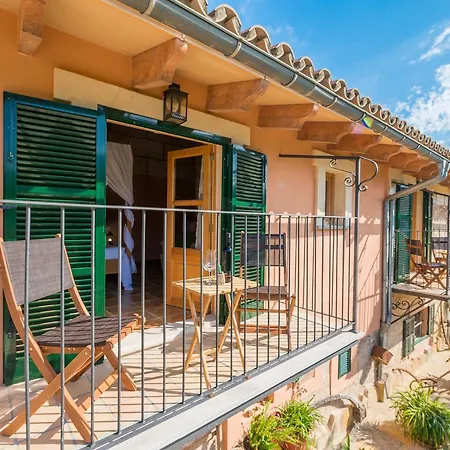 - Sa Parellada Hotel Binibona