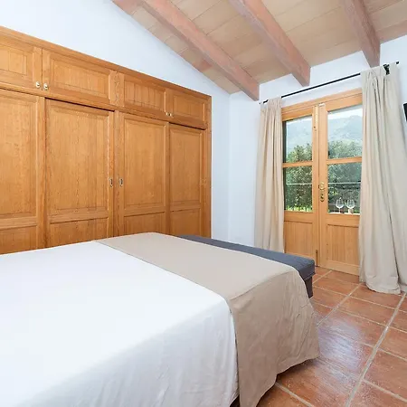- Sa Parellada Hotel Binibona