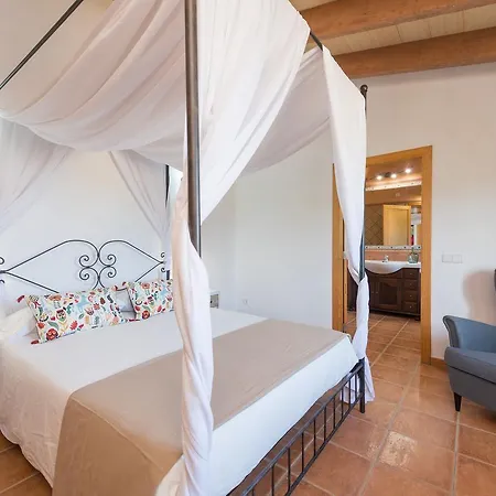 - Sa Parellada Hotel Binibona